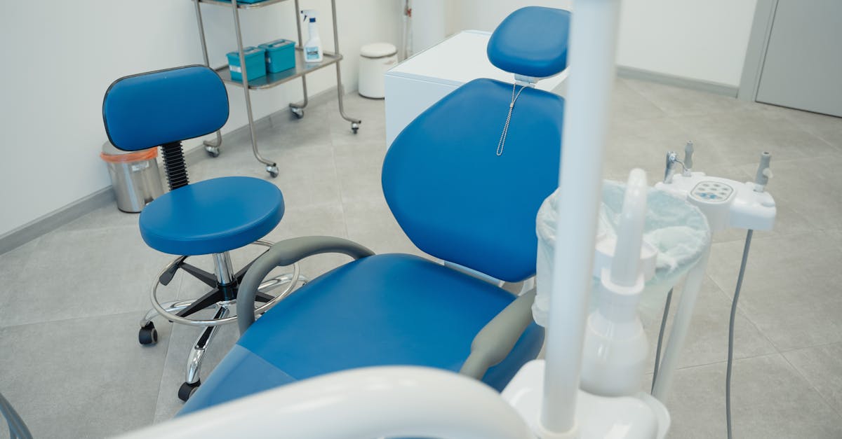Root canal treatment Vashi modern dental clinic chair and equipment at a Sector 17 Navi Mumbai clinic